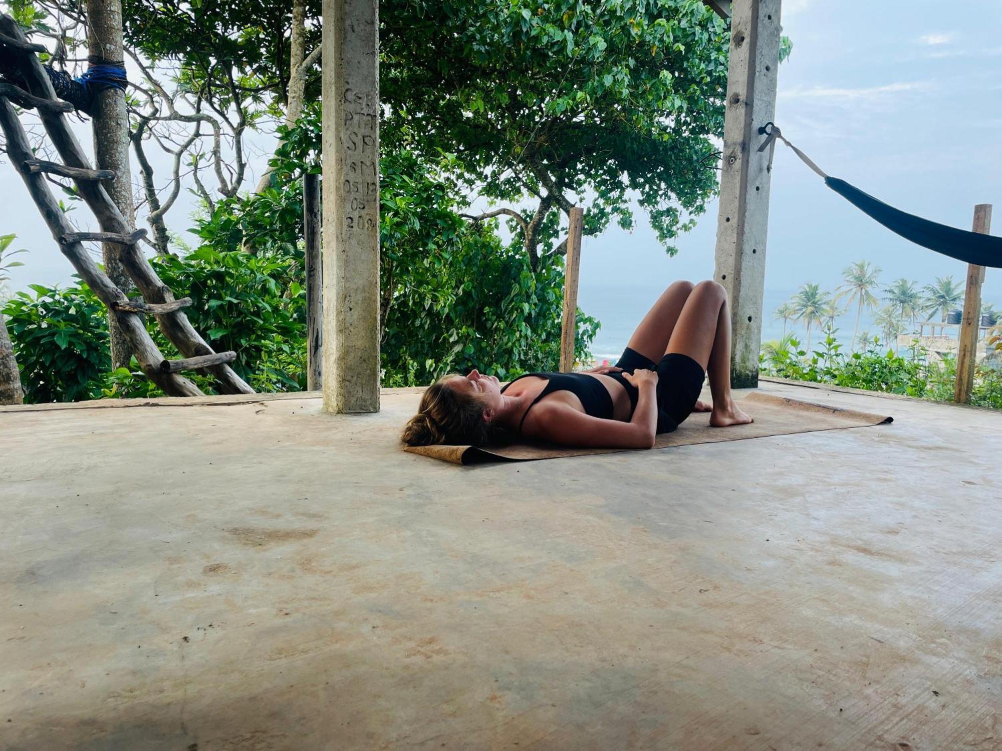 Sky Mountain Cafe With Seaview Bed & Breakfast Weligama Luaran gambar